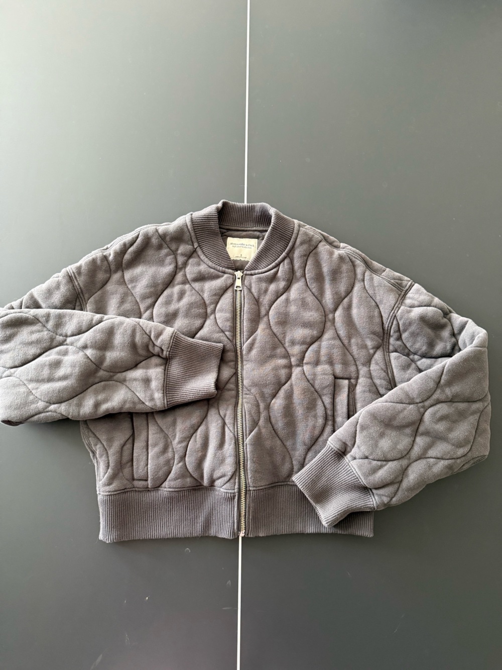 Abercrombie & Fitch Quilted Bomber Jacket in Charcoal
